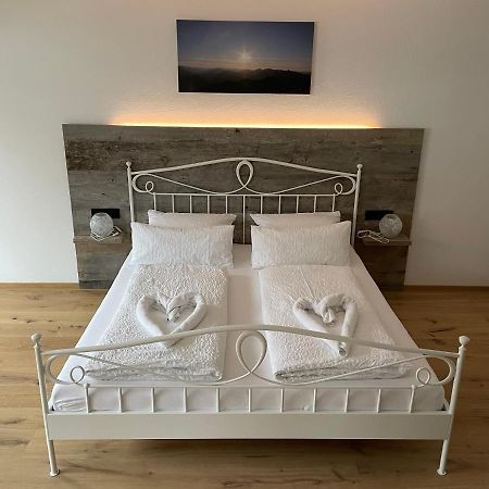 Isartaler Hoamat Haus Apartment Mittenwald Ngoại thất bức ảnh